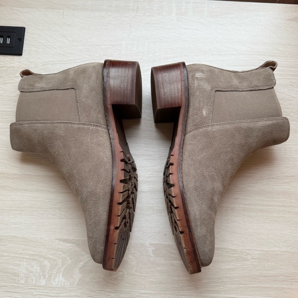 Steve Madden Women’s boots - Picture 1 of 9